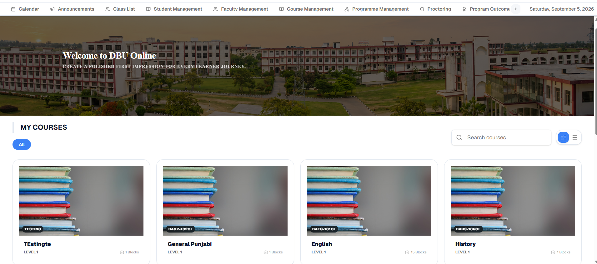 Knowledge Setu home screen showing enrolled courses on a university campus banner
